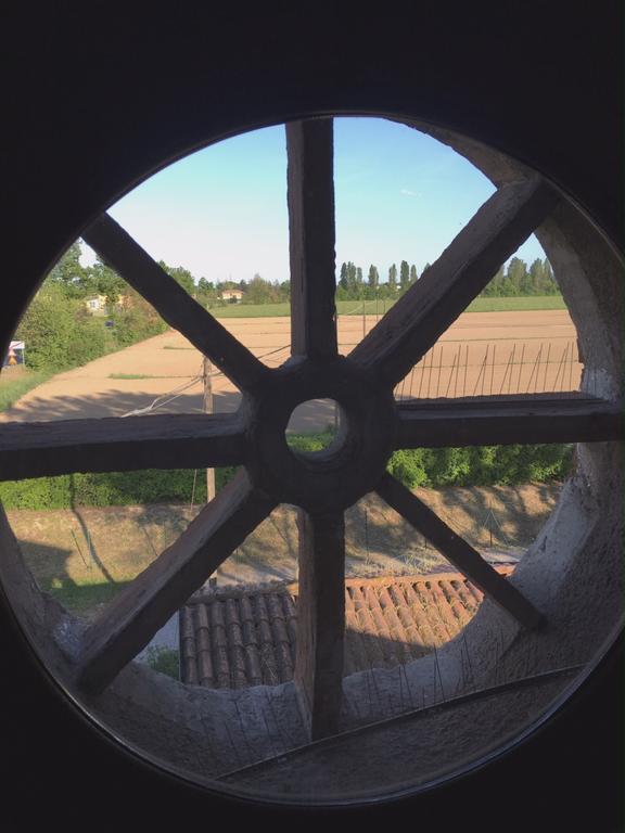 Fondo Giardinetto Hotell San Cesario Sul Panaro Exteriör bild