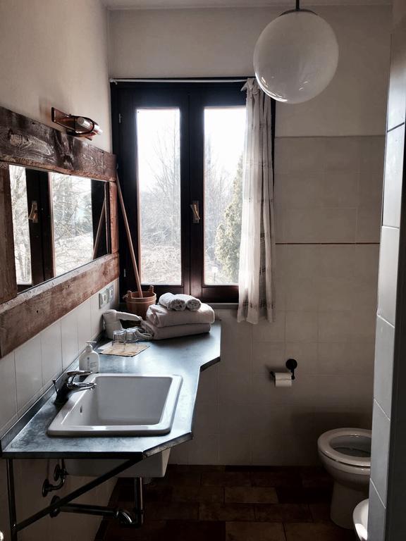 Fondo Giardinetto Hotell San Cesario Sul Panaro Exteriör bild